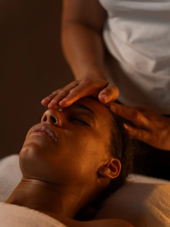 Massage ayurvédique du visage